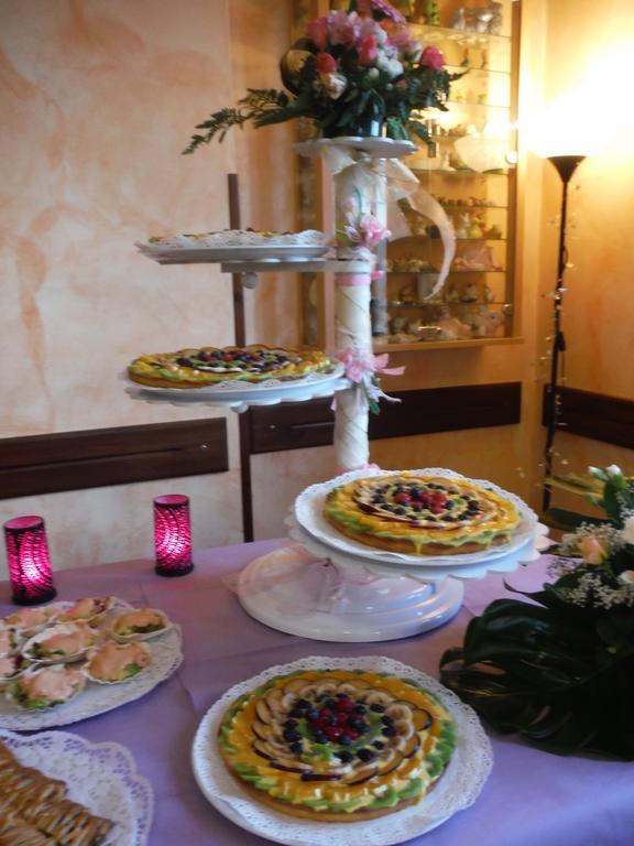 Hotel Ristorante La Bruceta Cremolino Kültér fotó